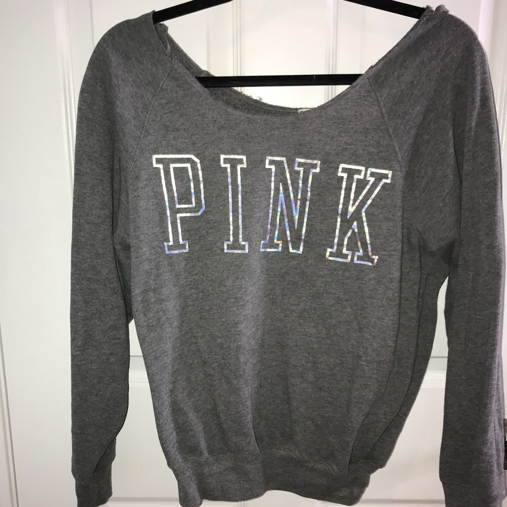 Victoria Secrets Long Steve Crew Neck